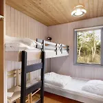 Charming Close To And Beautiful Beaches *