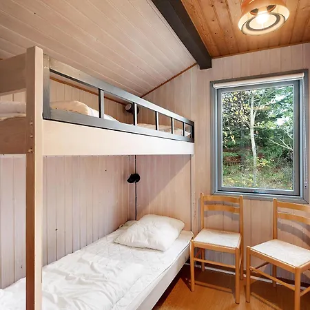 Дом отдыха Charming Close To And Beautiful Beaches