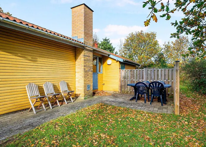 Дом отдыха Charming Close To And Beautiful Beaches Эбельтофт