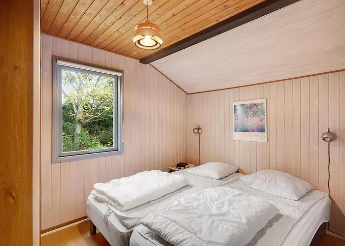 Дом отдыха Charming Close To And Beautiful Beaches *